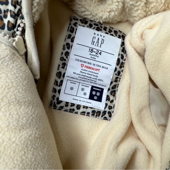 Baby Gap Cold Control Max Puffer One Piece Snowsuit Size 12-24 Months Cheetah - Picture 9 of 16